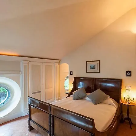 Holiday home A Spectacular Located Next To The Romantic Clos De Mur Blevio