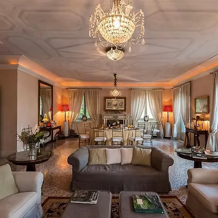 A Spectacular Located Next To The Romantic Clos De Mur *
